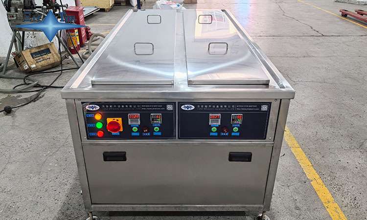 超聲波清洗機的機油選擇：類(lèi)型、特性與應用指南