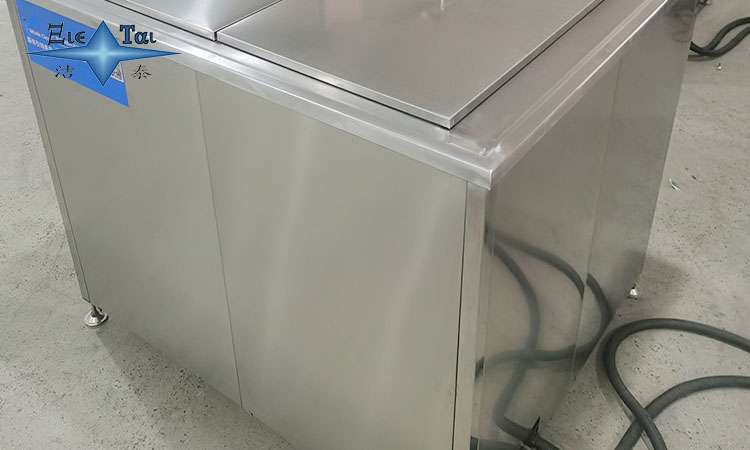 超聲波清洗機為什么需要配籃子？探究其作用與重要性